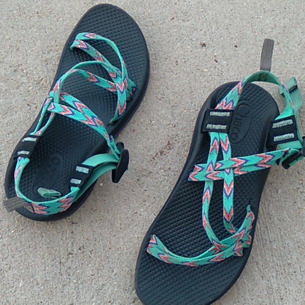 Chaco Sandles kids size 5 fits ladies size 8